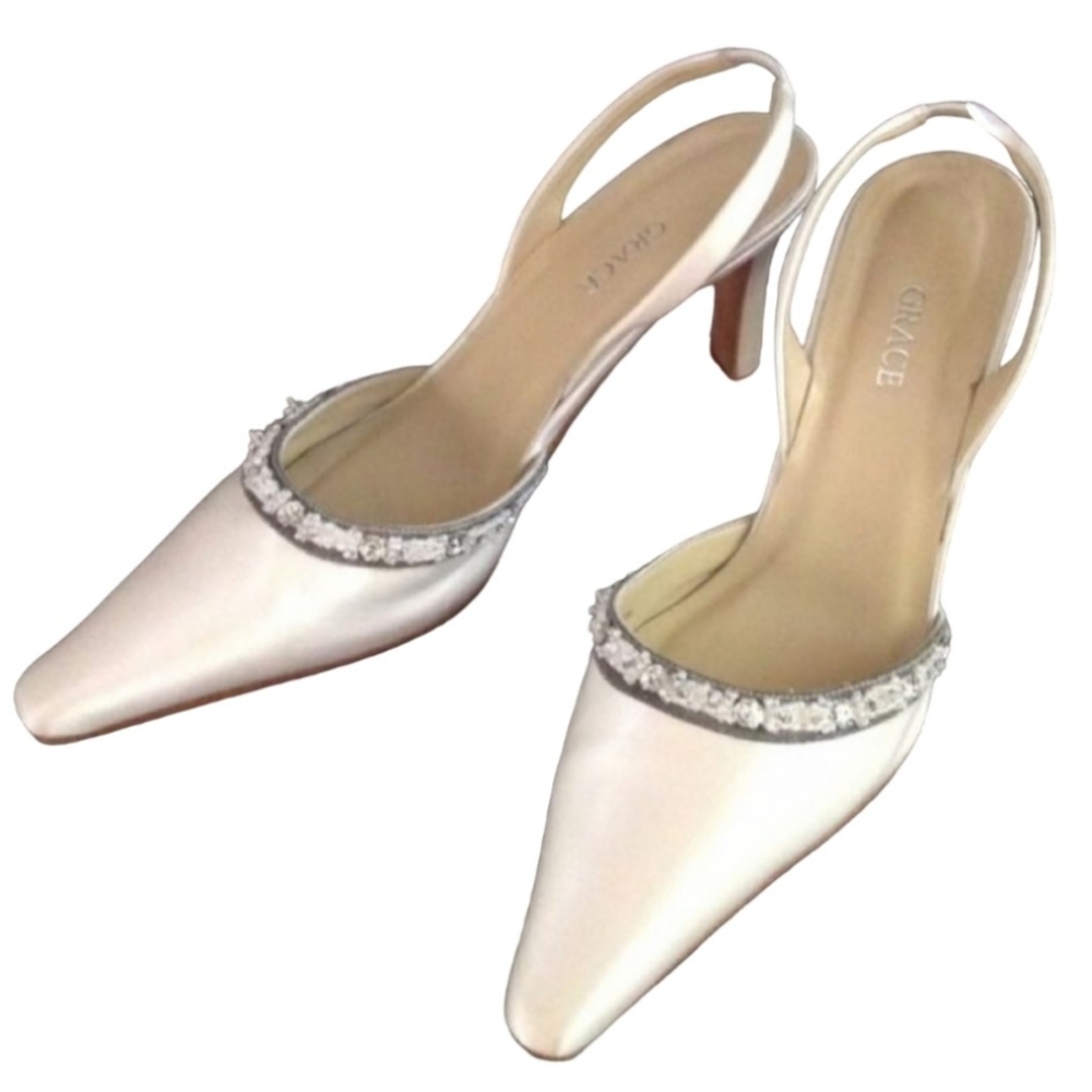Grace Slingback Wedding Pumps Size 8 Cream